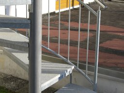 Spindeltreppe aussen-007